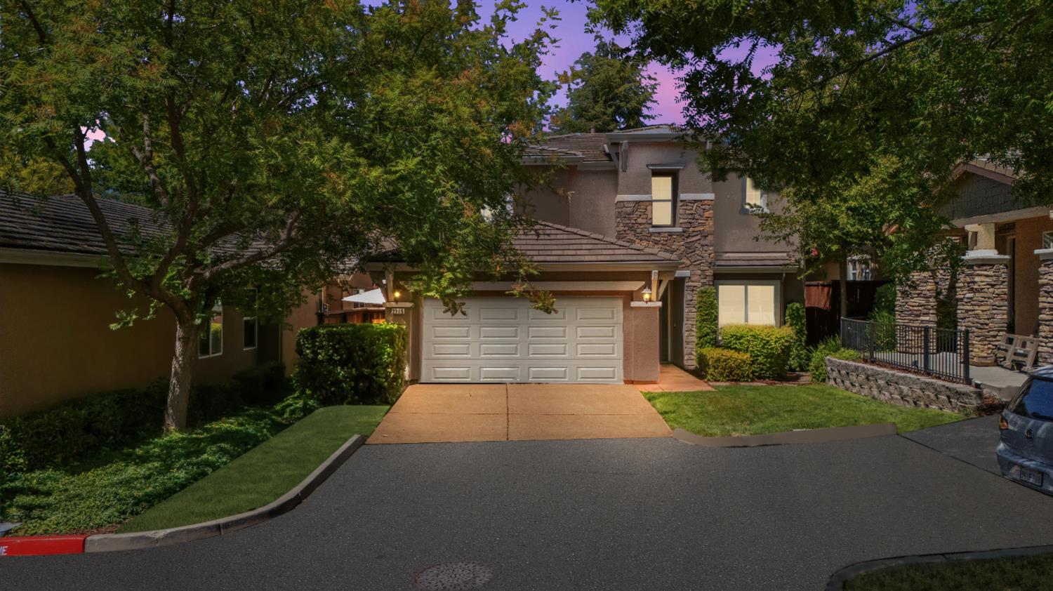 2115 Sterling Drive