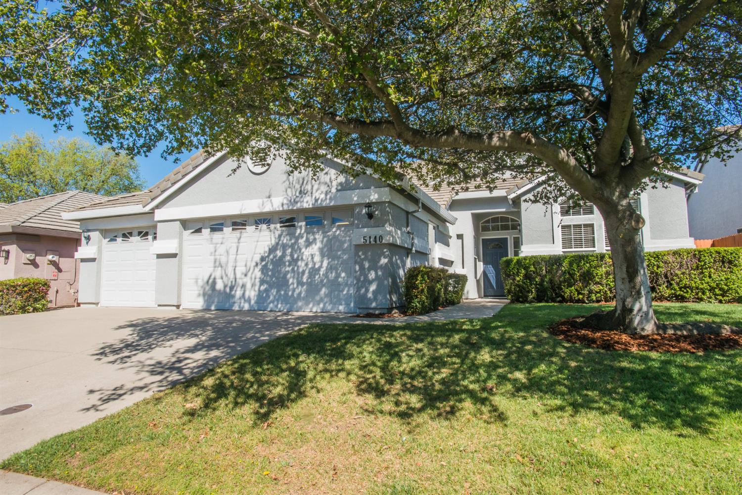 5140 Whisper Oaks Lane