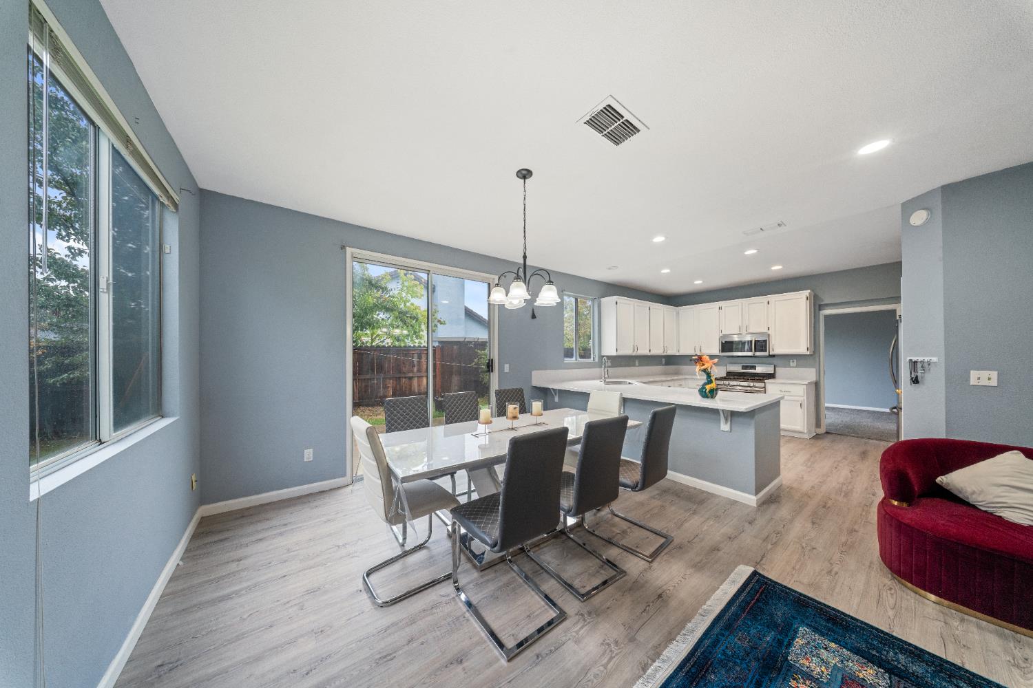 8809 Coral Berry Way