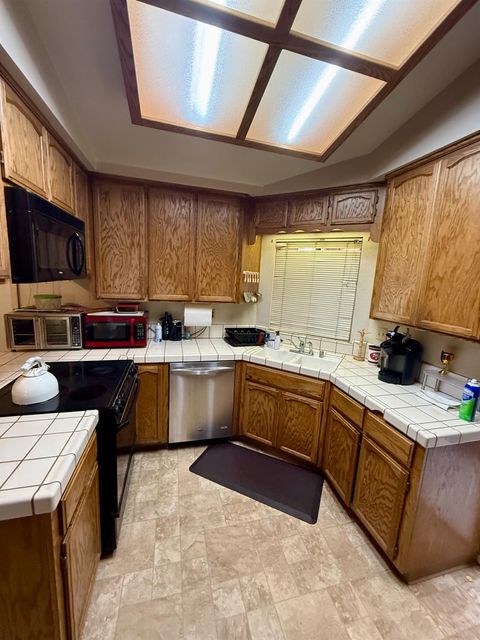 836 Lourence Drive Tracy CA 95376