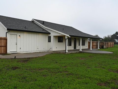 1102 Barry Road Yuba City CA 95991