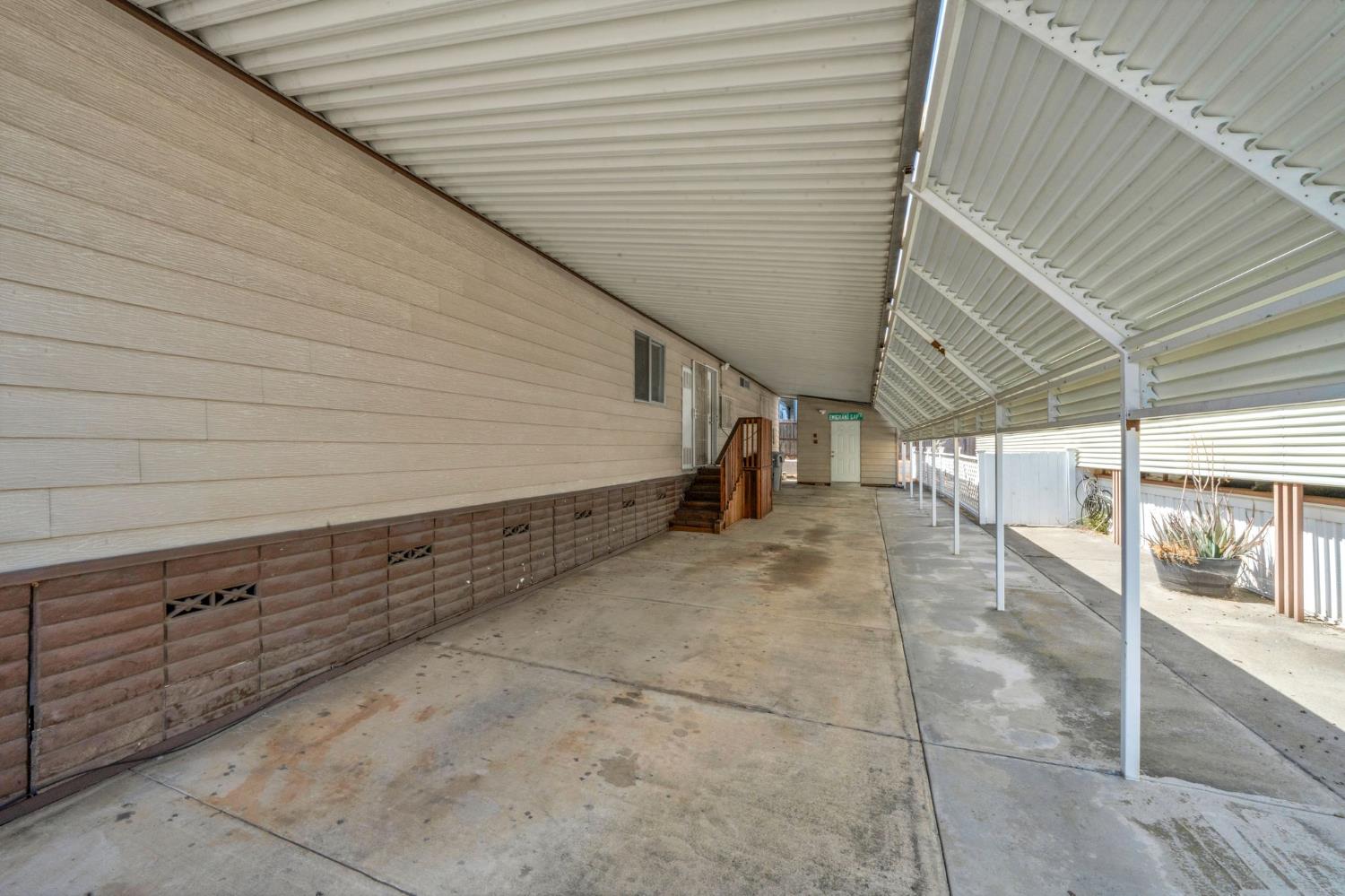 8181 folsom Boulevard 228