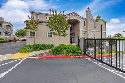 MLS: 225052169