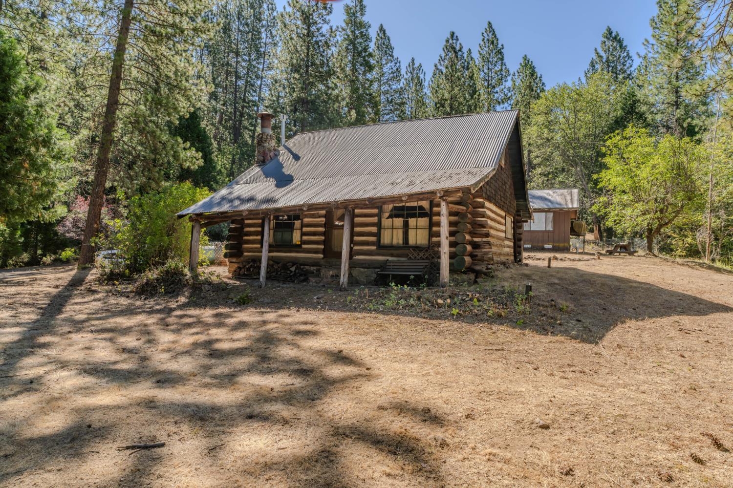 15736 Armstrong Road
