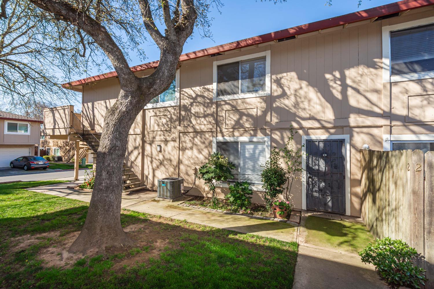 5736 Shadow Creek Drive 2