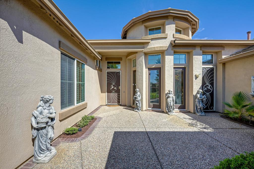 1890 Creekcrest Lane