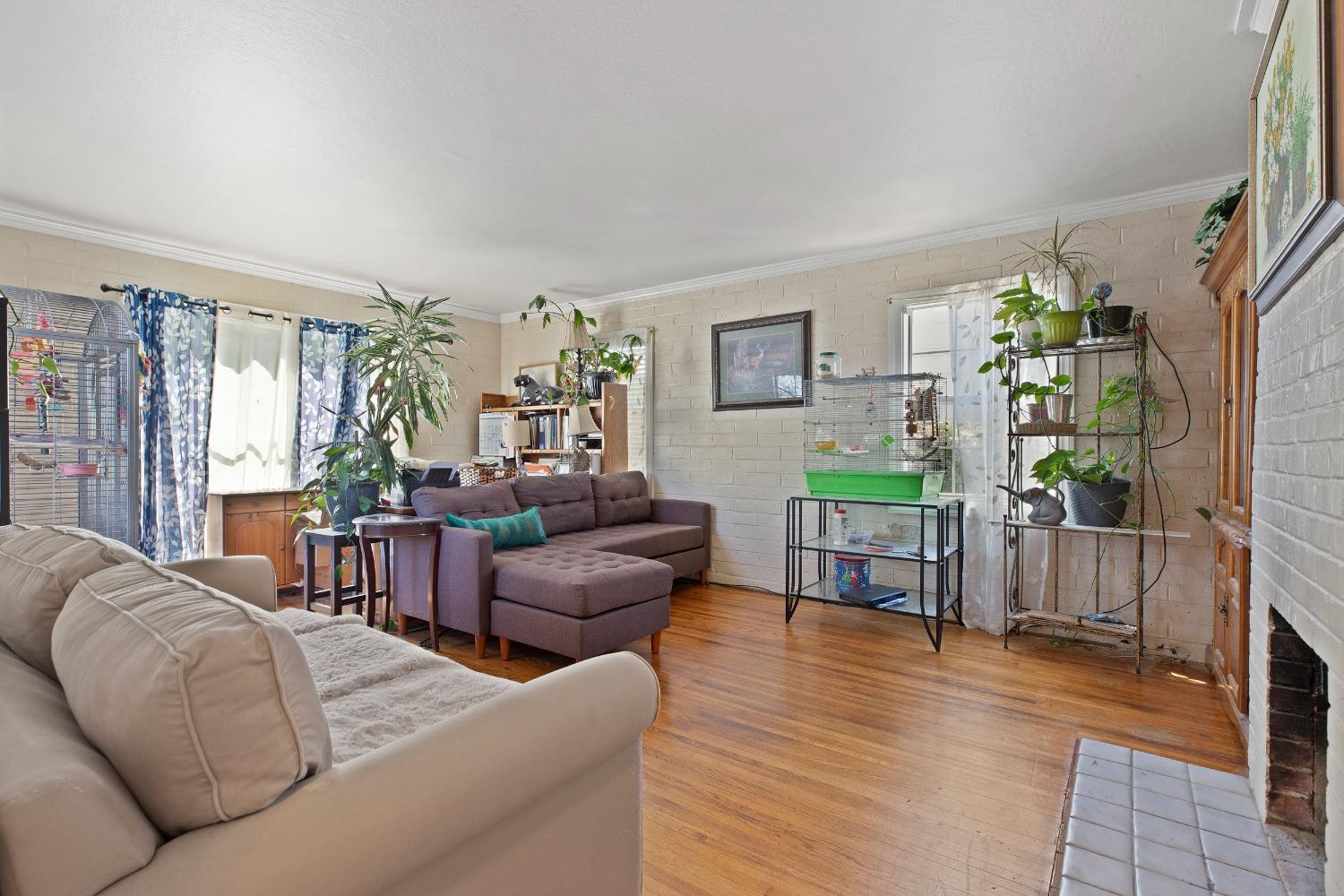 1731 Humphrey Drive