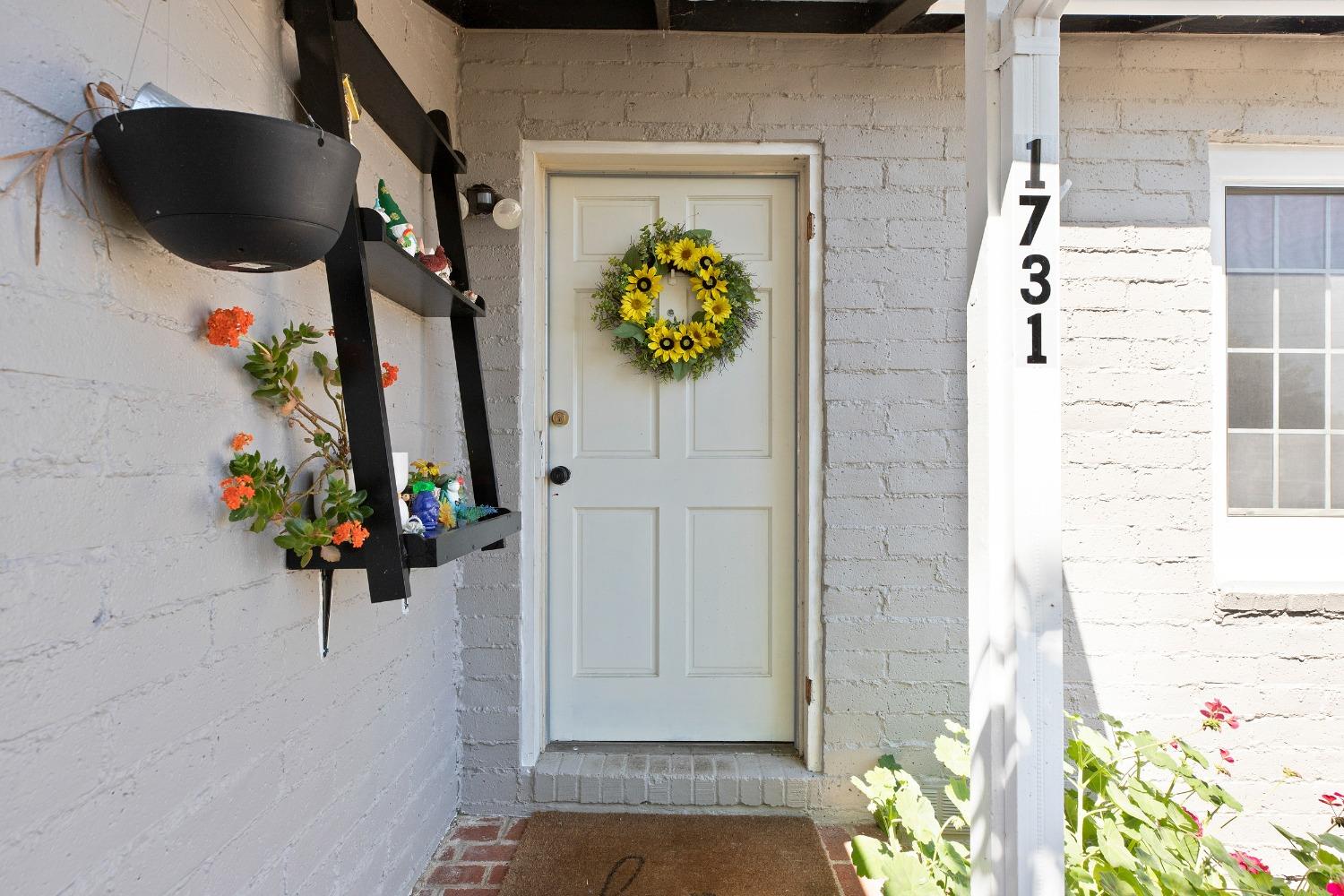 1731 Humphrey Drive