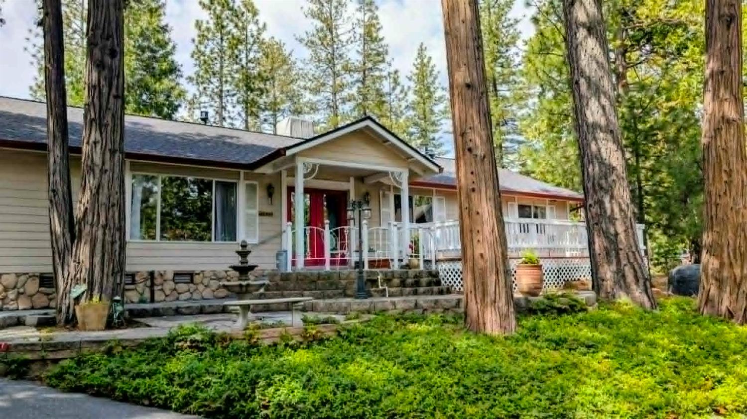 22422 Conte Court