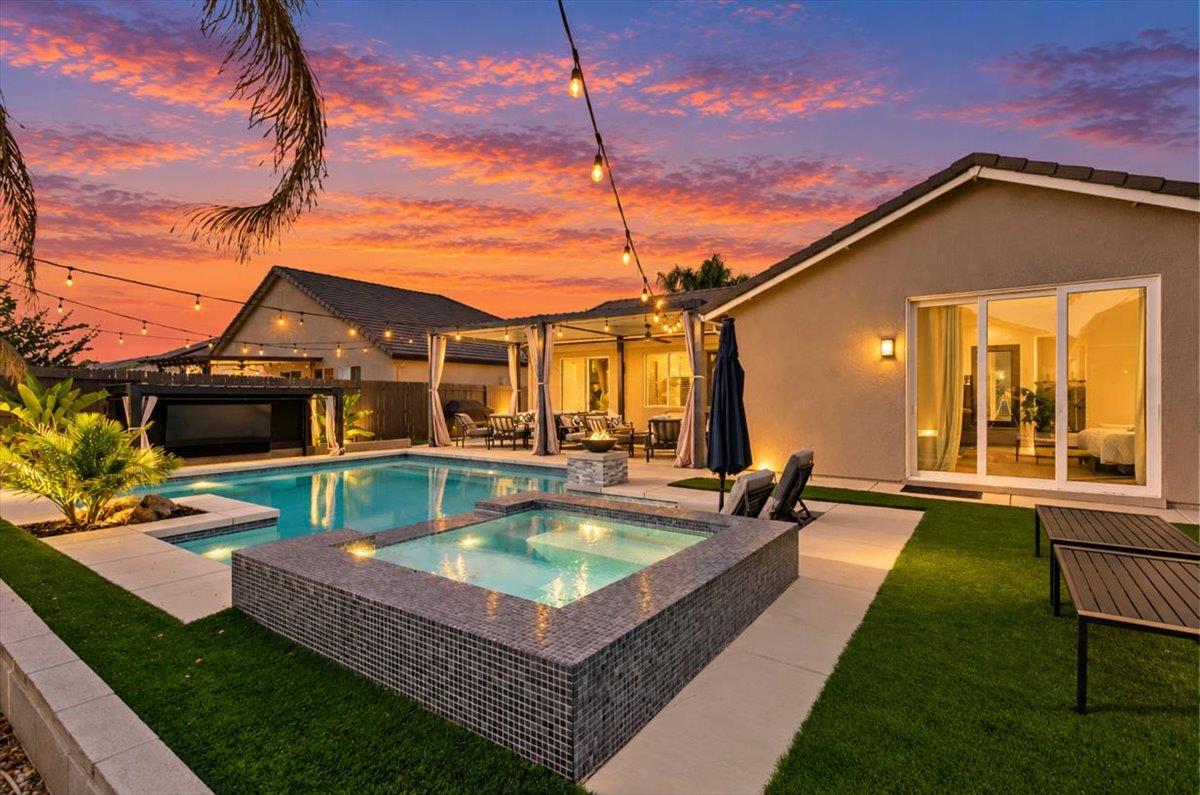 1400 Sundance Drive