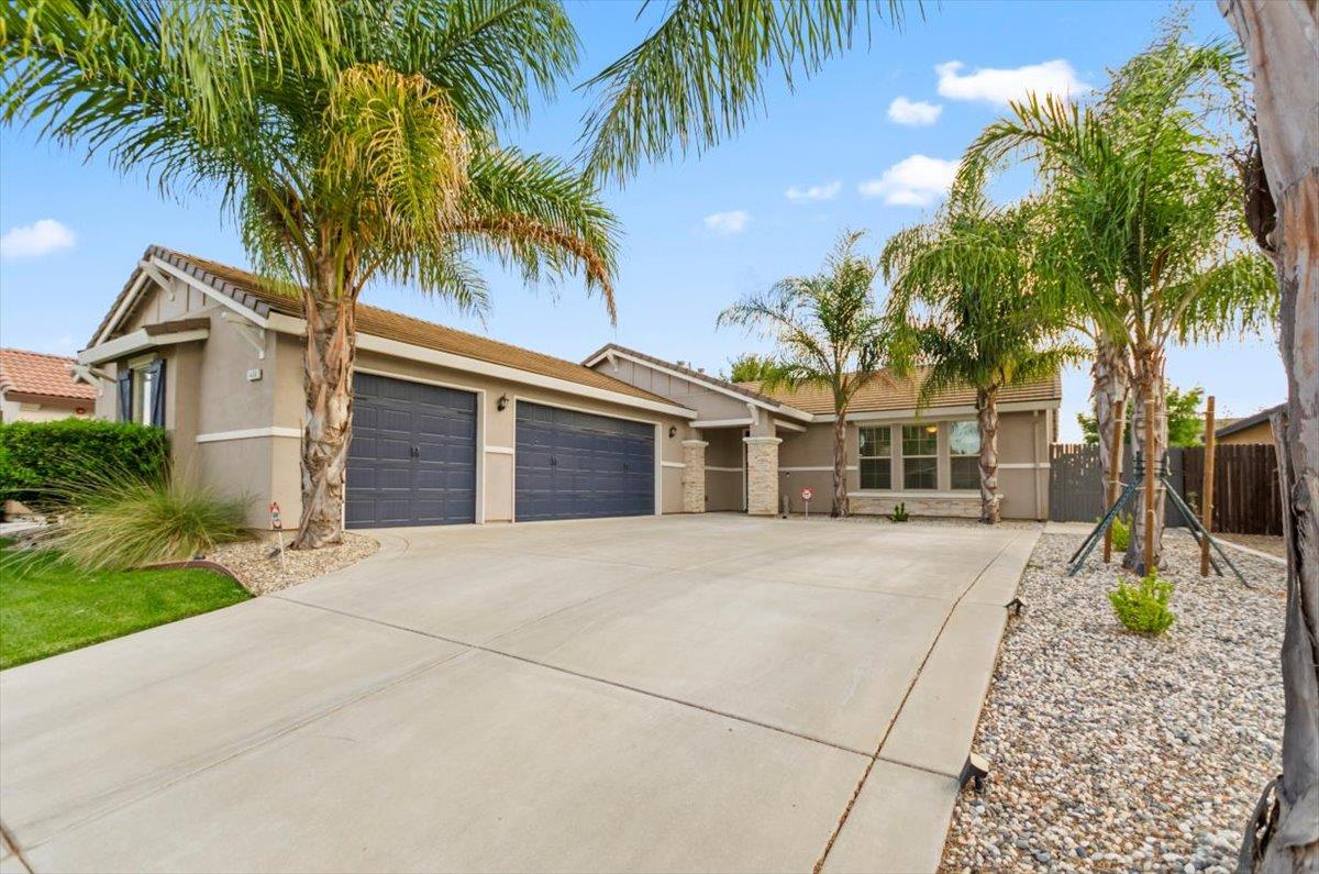 1400 Sundance Drive