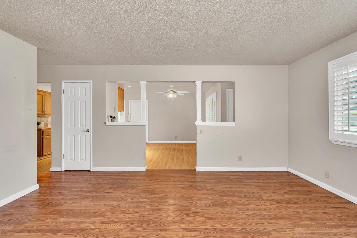 Merced, California 95340, United States, 3 Bedrooms Bedrooms, ,2 BathroomsBathrooms,Residential,Active,216479