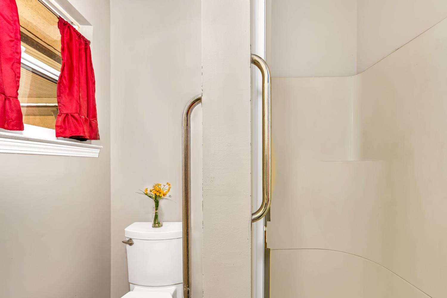 Merced, California 95340, United States, 3 Bedrooms Bedrooms, ,2 BathroomsBathrooms,Residential,Active,216479