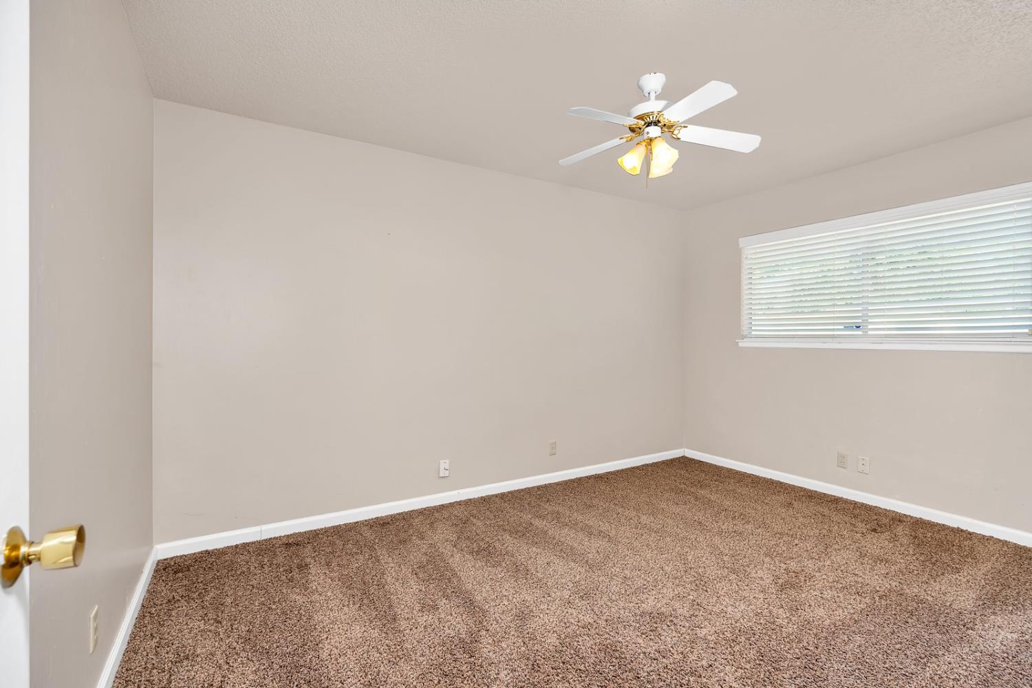 Merced, California 95340, United States, 3 Bedrooms Bedrooms, ,2 BathroomsBathrooms,Residential,Active,216479