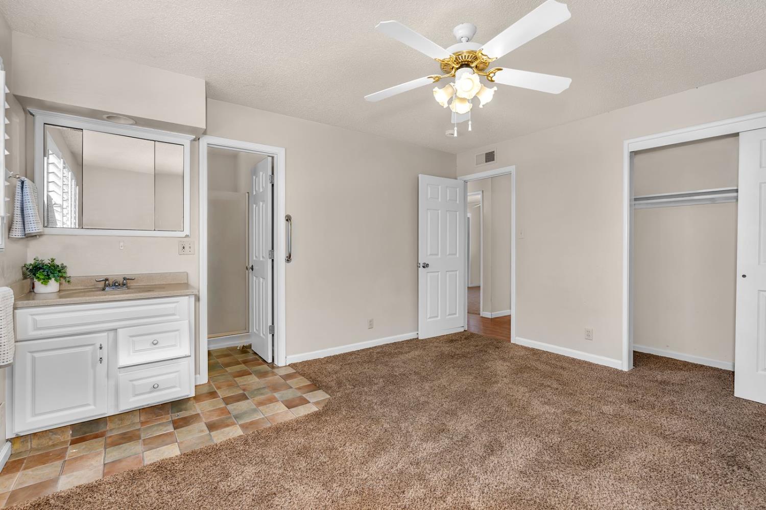 Merced, California 95340, United States, 3 Bedrooms Bedrooms, ,2 BathroomsBathrooms,Residential,Active,216479