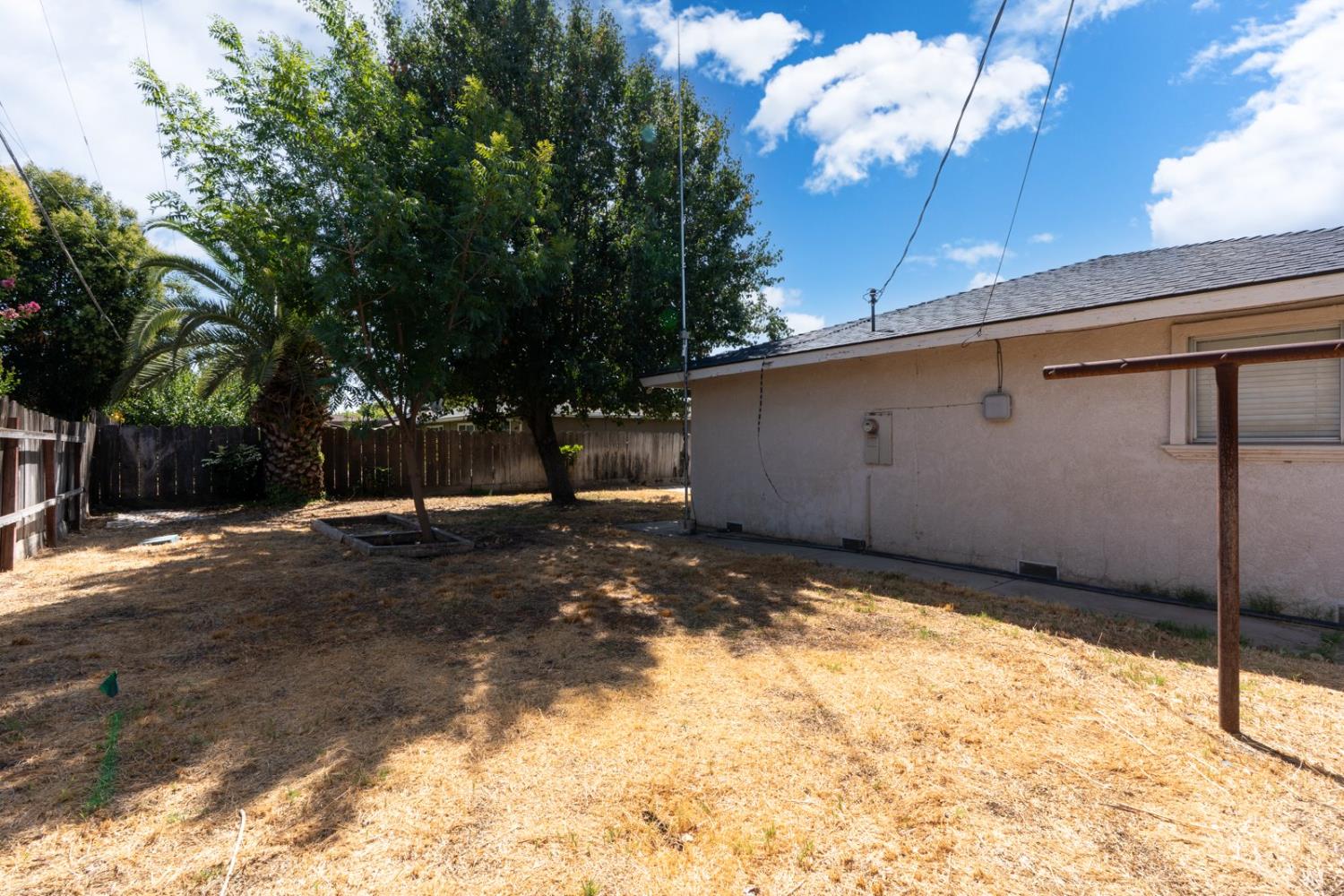 Merced, California 95340, United States, 3 Bedrooms Bedrooms, ,2 BathroomsBathrooms,Residential,Active,216479