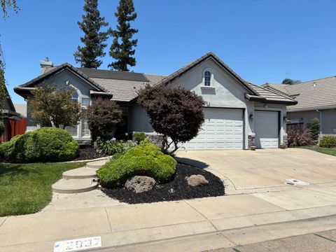 2937 Heritage Oak Way Lodi CA 95242