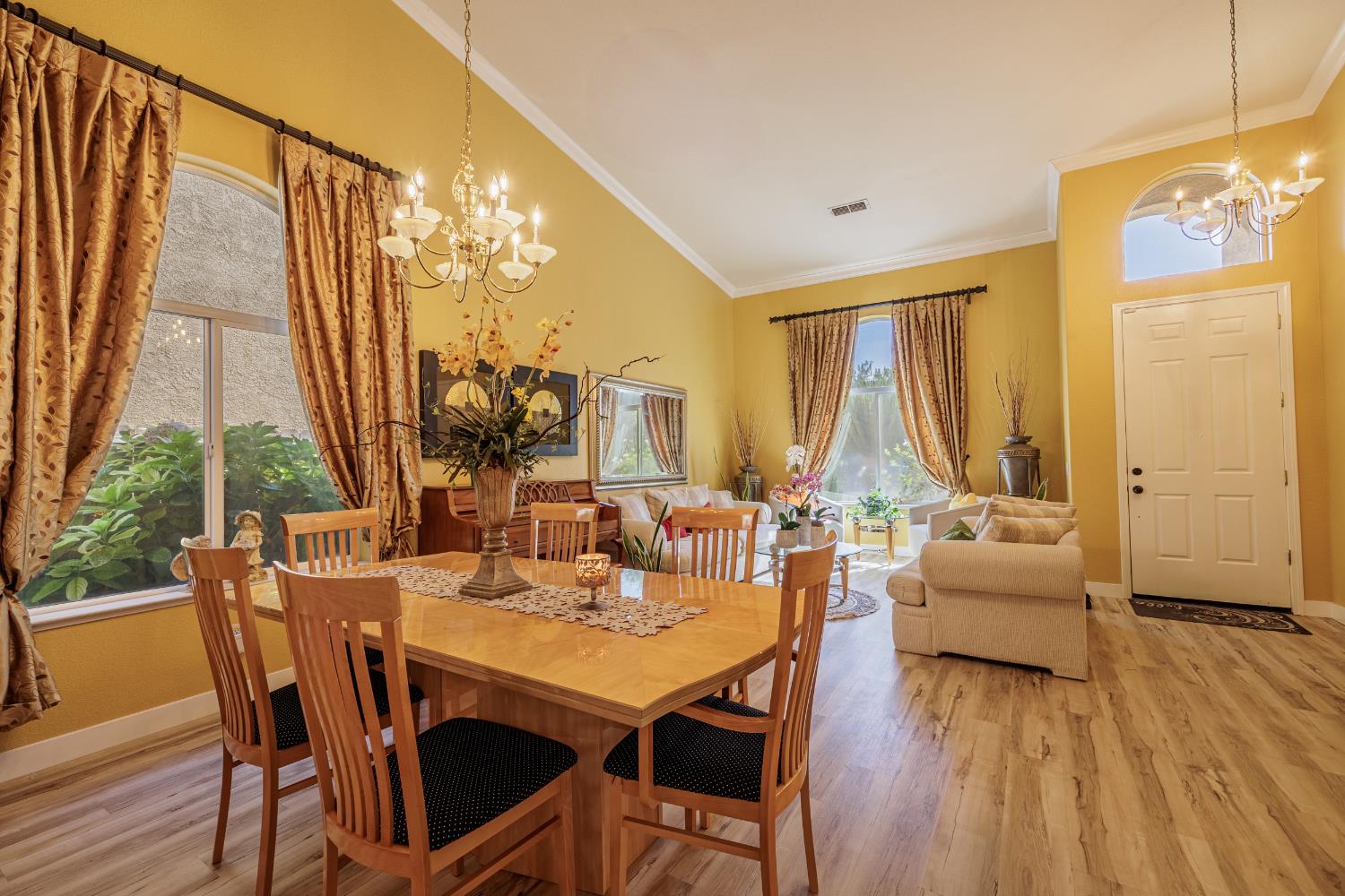 9560 Fox Flower Court