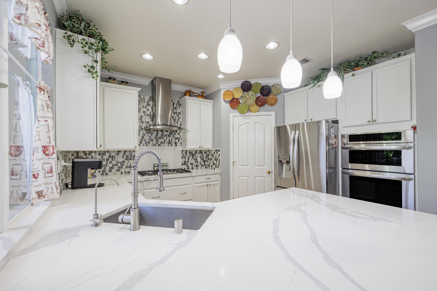 9560 Fox Flower Court