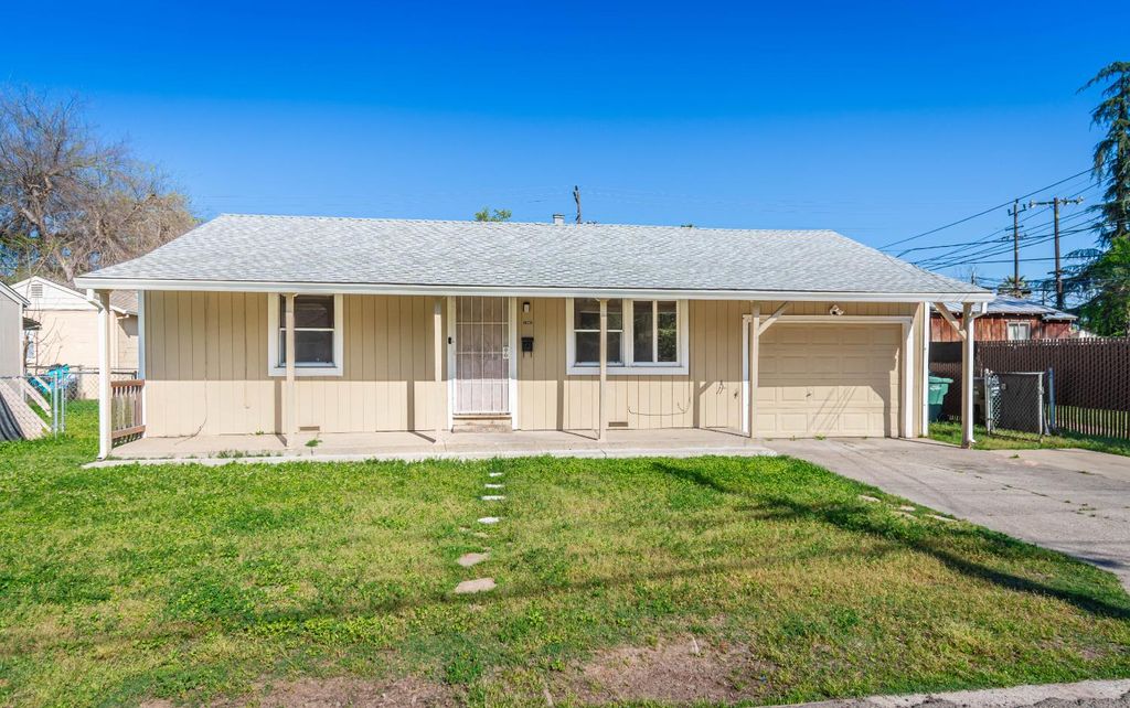 Photo of 2324 N Edison Ave, Sacramento, CA 95821 (MLS # 226031375)