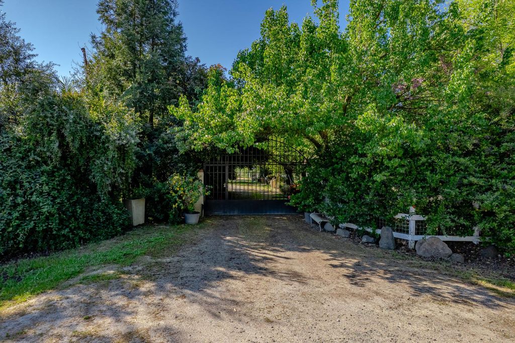 Photo of 11786 Walmort Road, Wilton, CA 95693 (MLS # 226033257)
