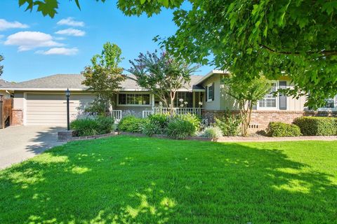 4040 Cayente Way Sacramento CA 95864
