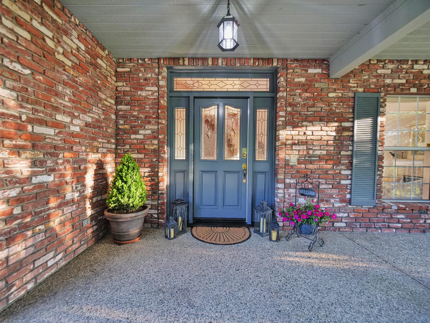 2405 Greensboro Road