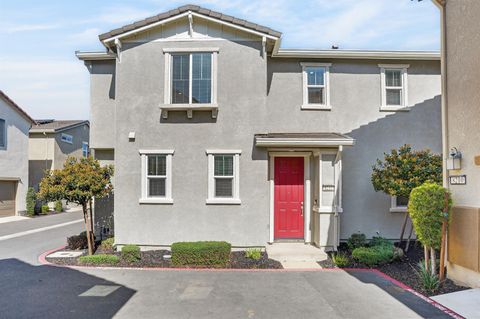 8212 Kramer Ranch Lane Elk Grove CA 95758