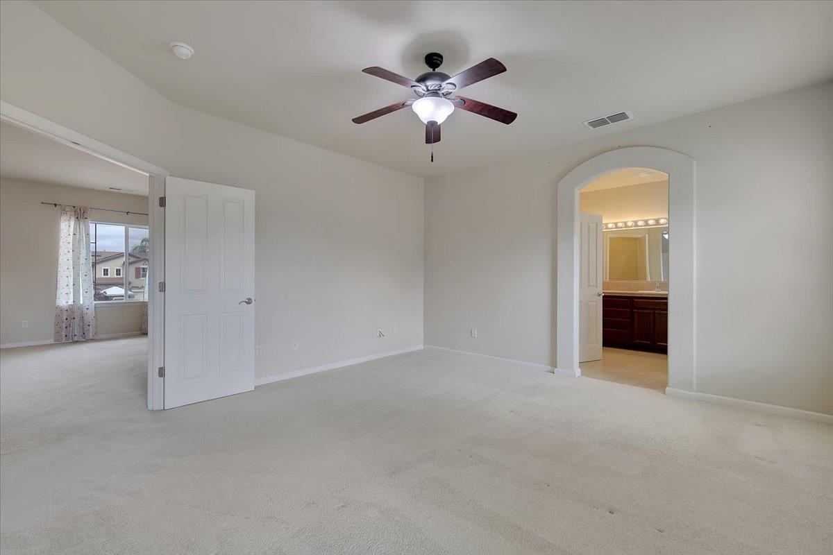 Plumas Lake, California 95961, United States, 4 Bedrooms Bedrooms, ,3 BathroomsBathrooms,Residential,Active,218502