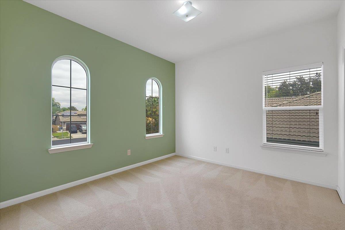 Plumas Lake, California 95961, United States, 4 Bedrooms Bedrooms, ,3 BathroomsBathrooms,Residential,Active,218502