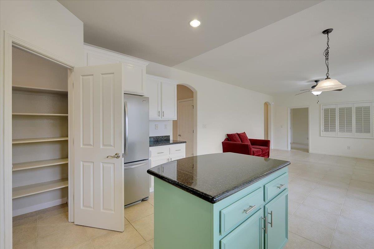 Plumas Lake, California 95961, United States, 4 Bedrooms Bedrooms, ,3 BathroomsBathrooms,Residential,Active,218502