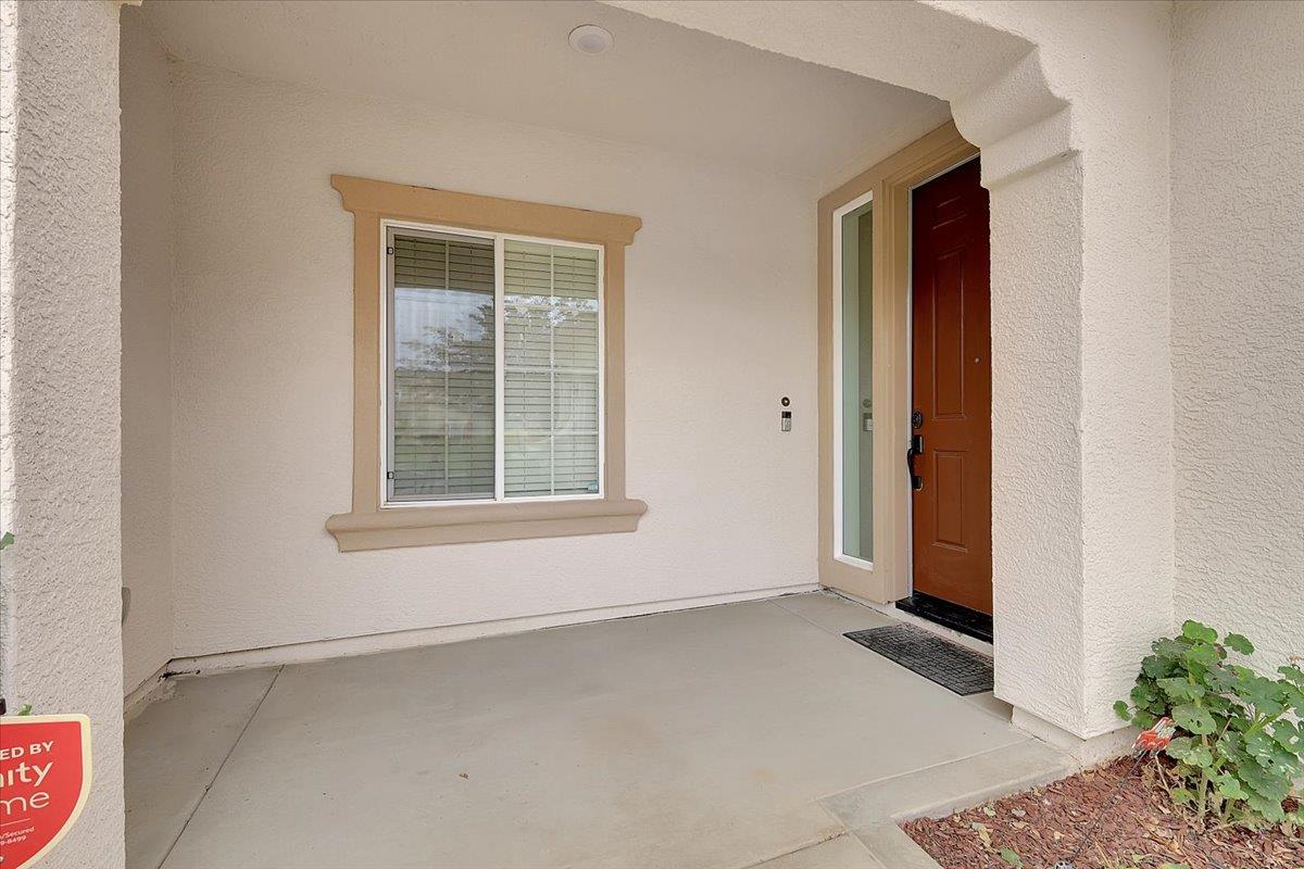 Plumas Lake, California 95961, United States, 4 Bedrooms Bedrooms, ,3 BathroomsBathrooms,Residential,Active,218502