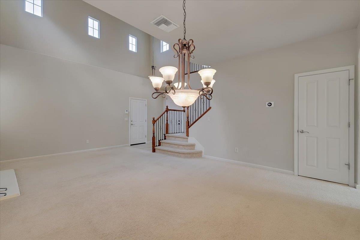 Plumas Lake, California 95961, United States, 4 Bedrooms Bedrooms, ,3 BathroomsBathrooms,Residential,Active,218502