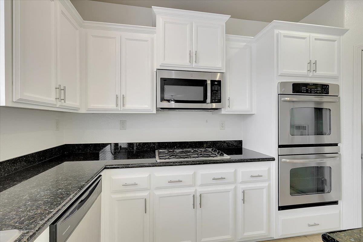 Plumas Lake, California 95961, United States, 4 Bedrooms Bedrooms, ,3 BathroomsBathrooms,Residential,Active,218502