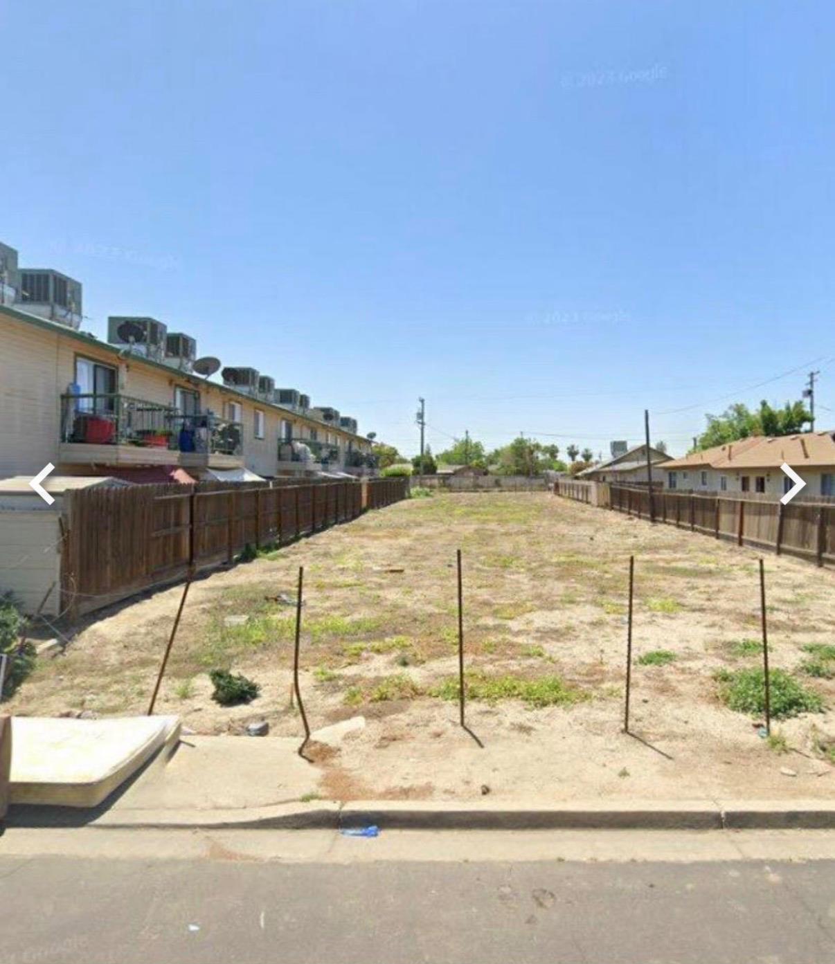2924 Sierra Street - Photo 2