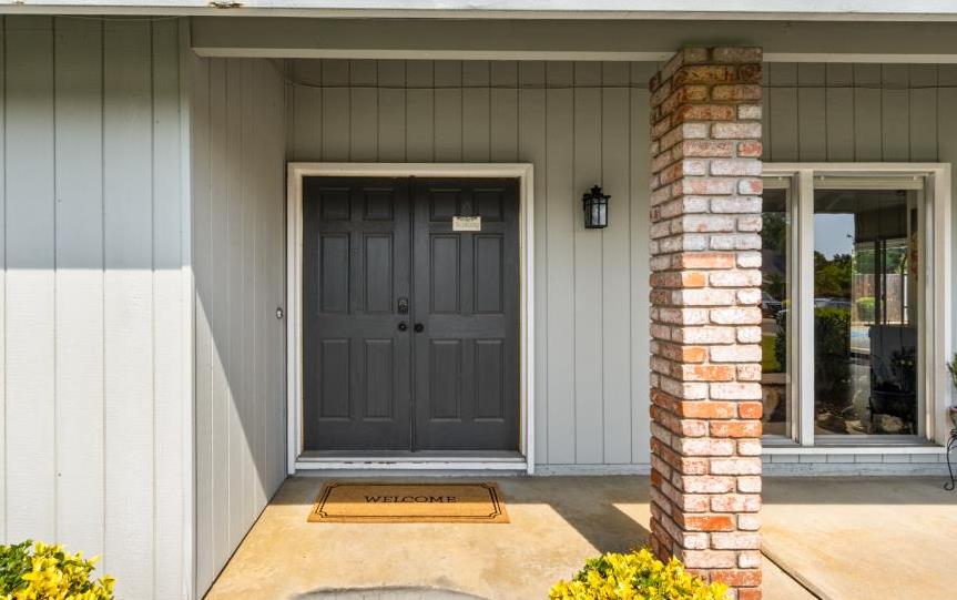 6996 Lincoln Creek Circle