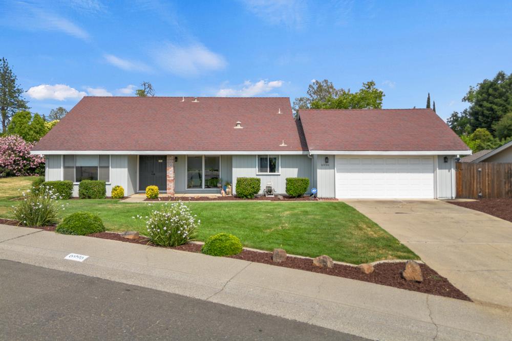 6996 Lincoln Creek Circle