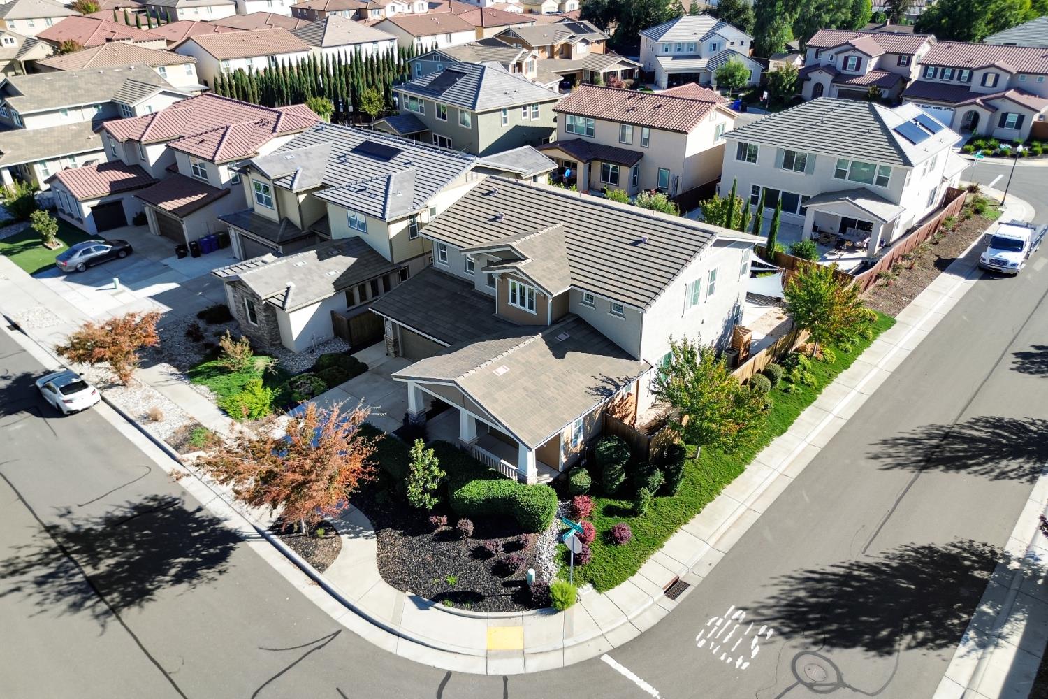 8388 Canary Pine Way