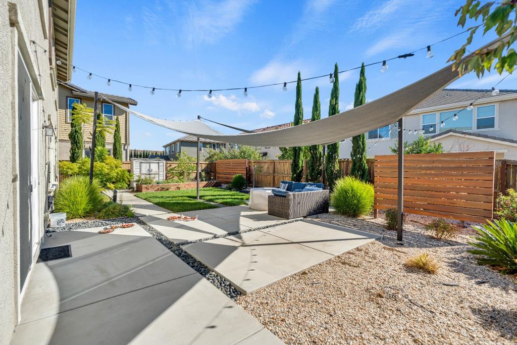 Photo of 8388 Canary Pine Way, Elk Grove, CA 95757 (MLS # 225135817)