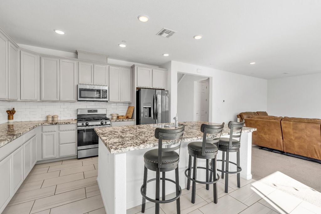 Photo of 8388 Canary Pine Way, Elk Grove, CA 95757 (MLS # 225135817)