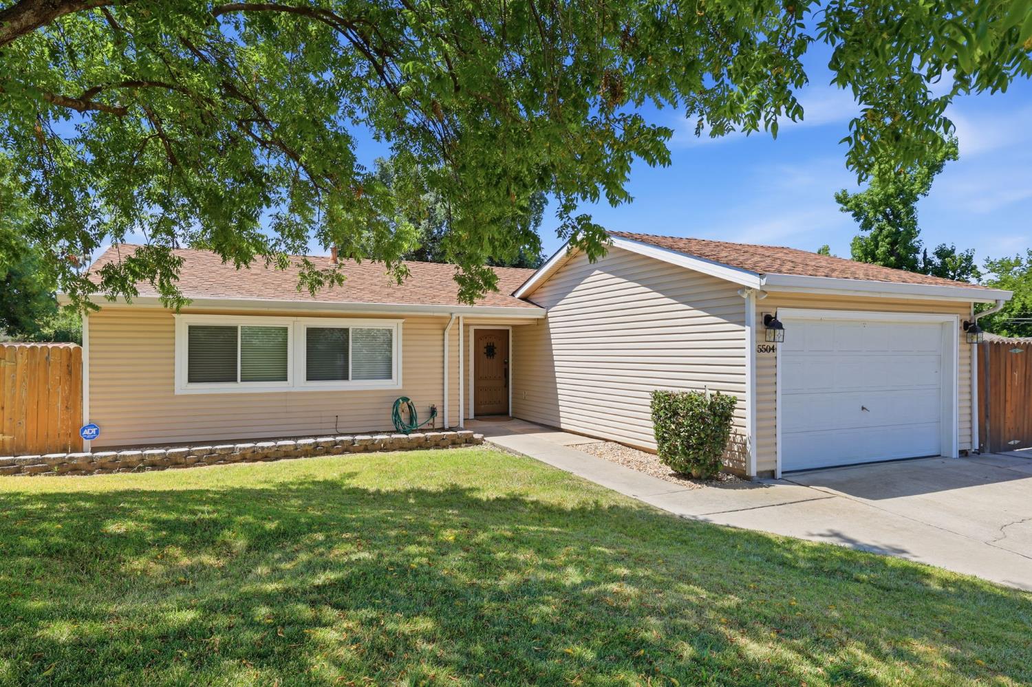 5504 Eagle View Way