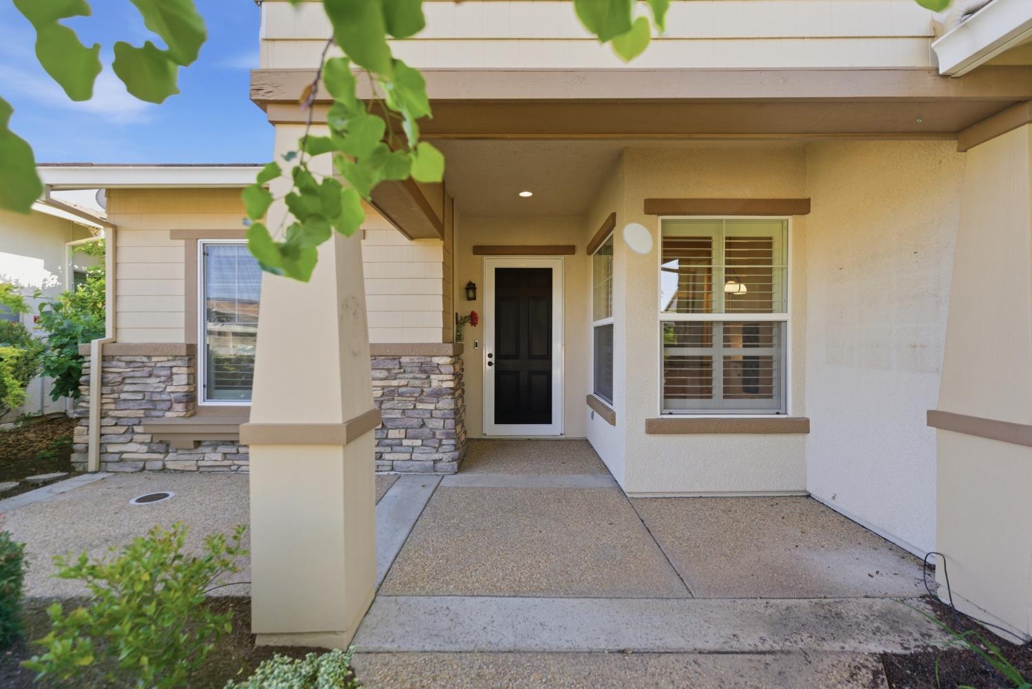1281 Longhorn Ln