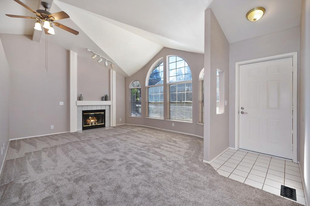 7423 Kalamazoo Drive