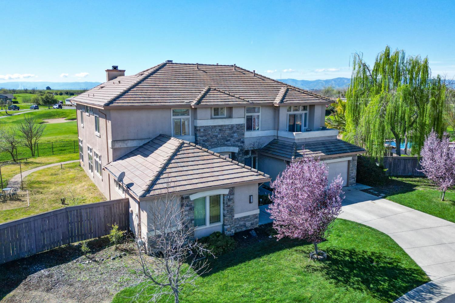 33318 Merganser Court