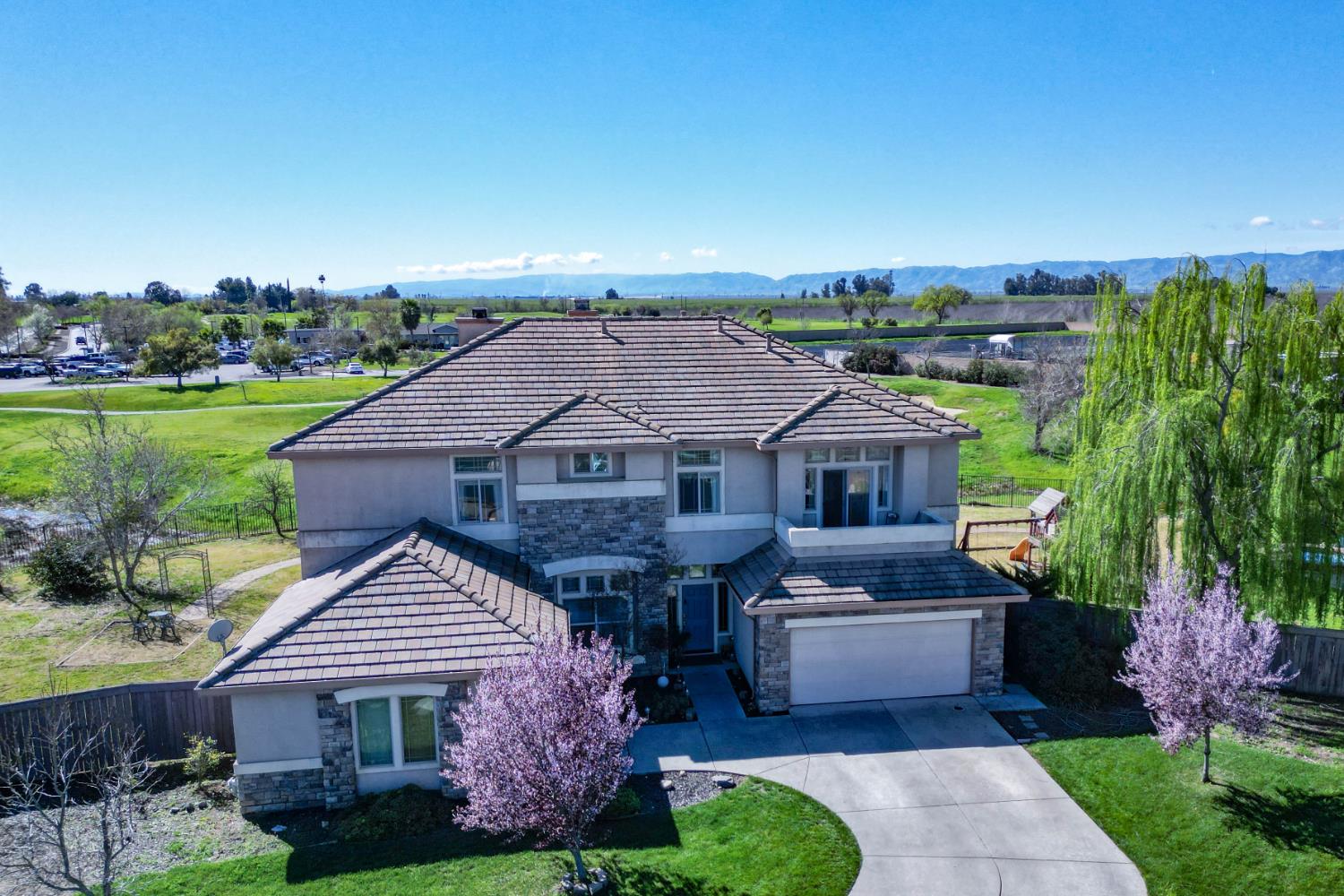 33318 Merganser Court