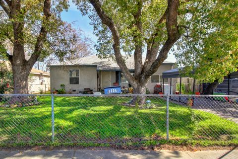 MLS: 225029496