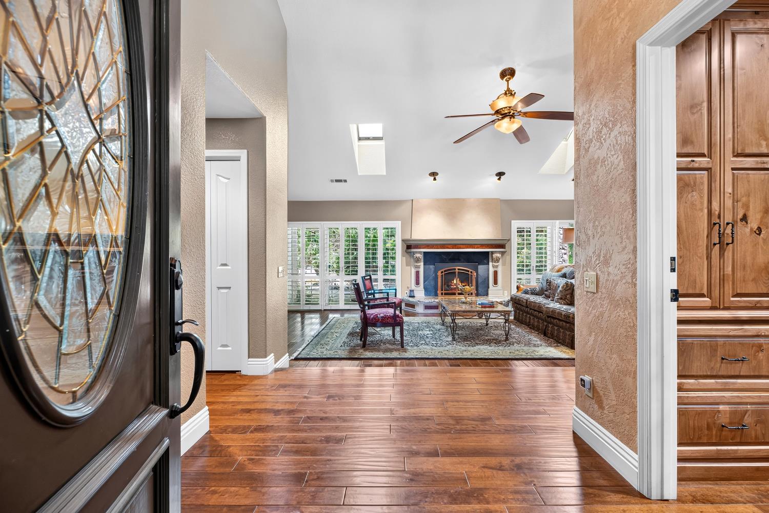 230 Laurelwood Lane