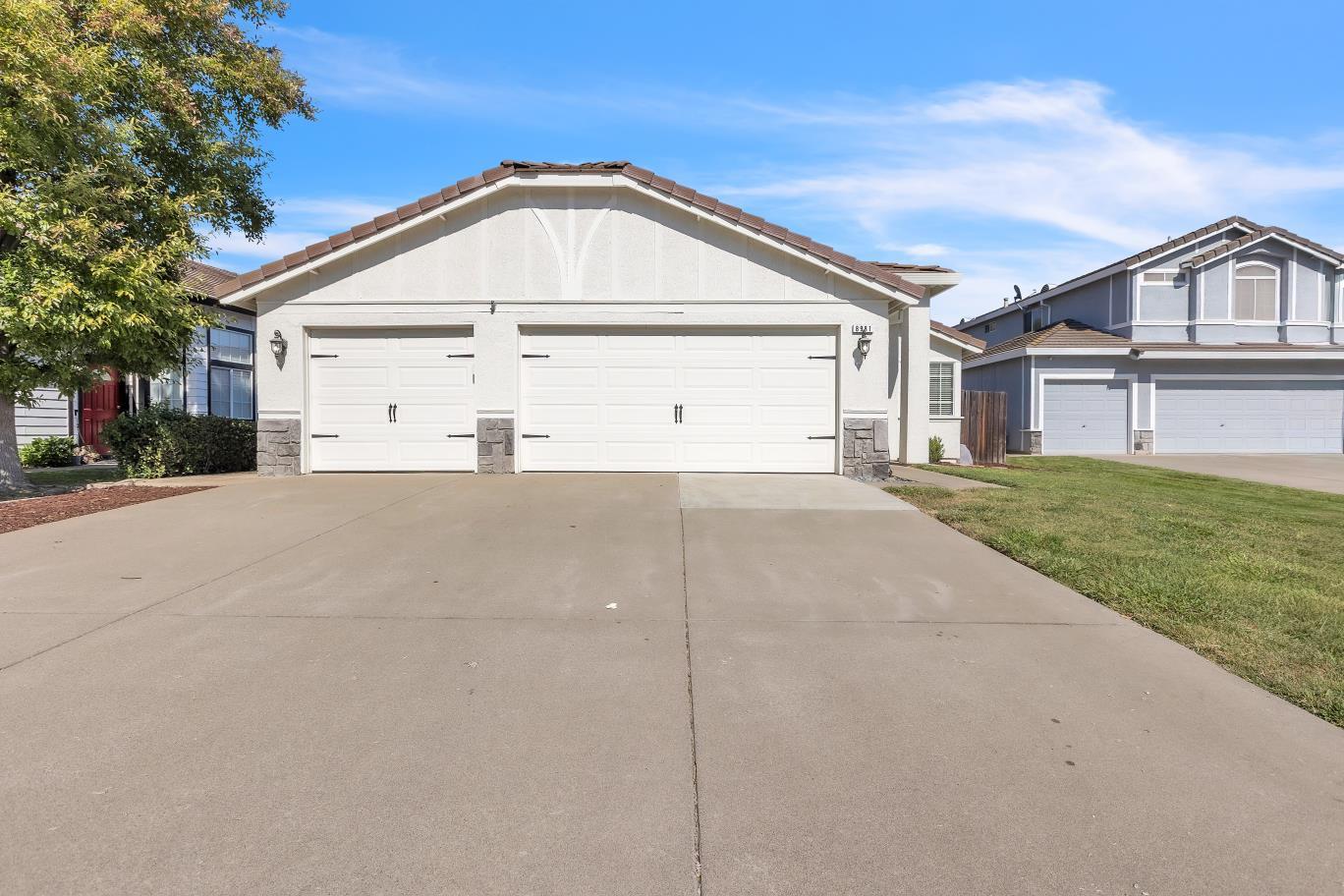 8981 Mandalay Court
