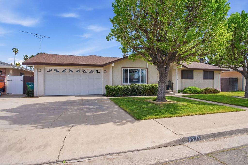 Photo of 8308 Rexford Drive, Hilmar, CA 95324 (MLS # 226030520)