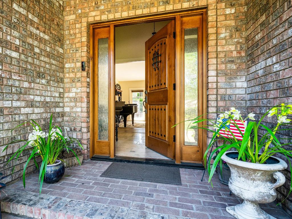 Photo of 4032 Vega Loop, Shingle Springs, CA 95682 (MLS # 226033616)